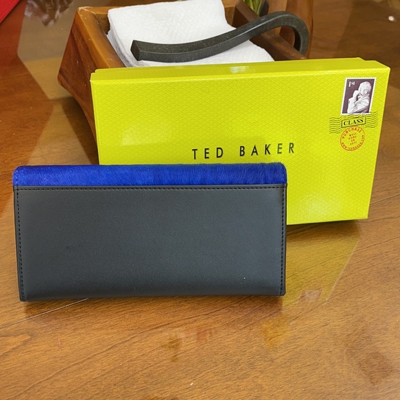 TED BAKER WALLET CLUTCH - Picture 2 of 7